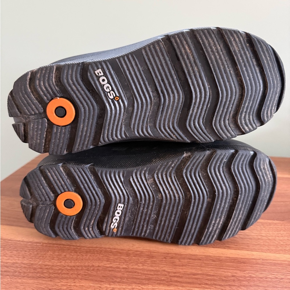 BOGS Black Waterproof Neo-classic Rain pull on Boots - Picture 6 of 9